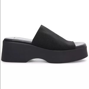 Steve Madden Slinky Flatform